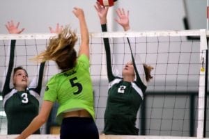 2018_5Star_Cath_Webb_Volley 3