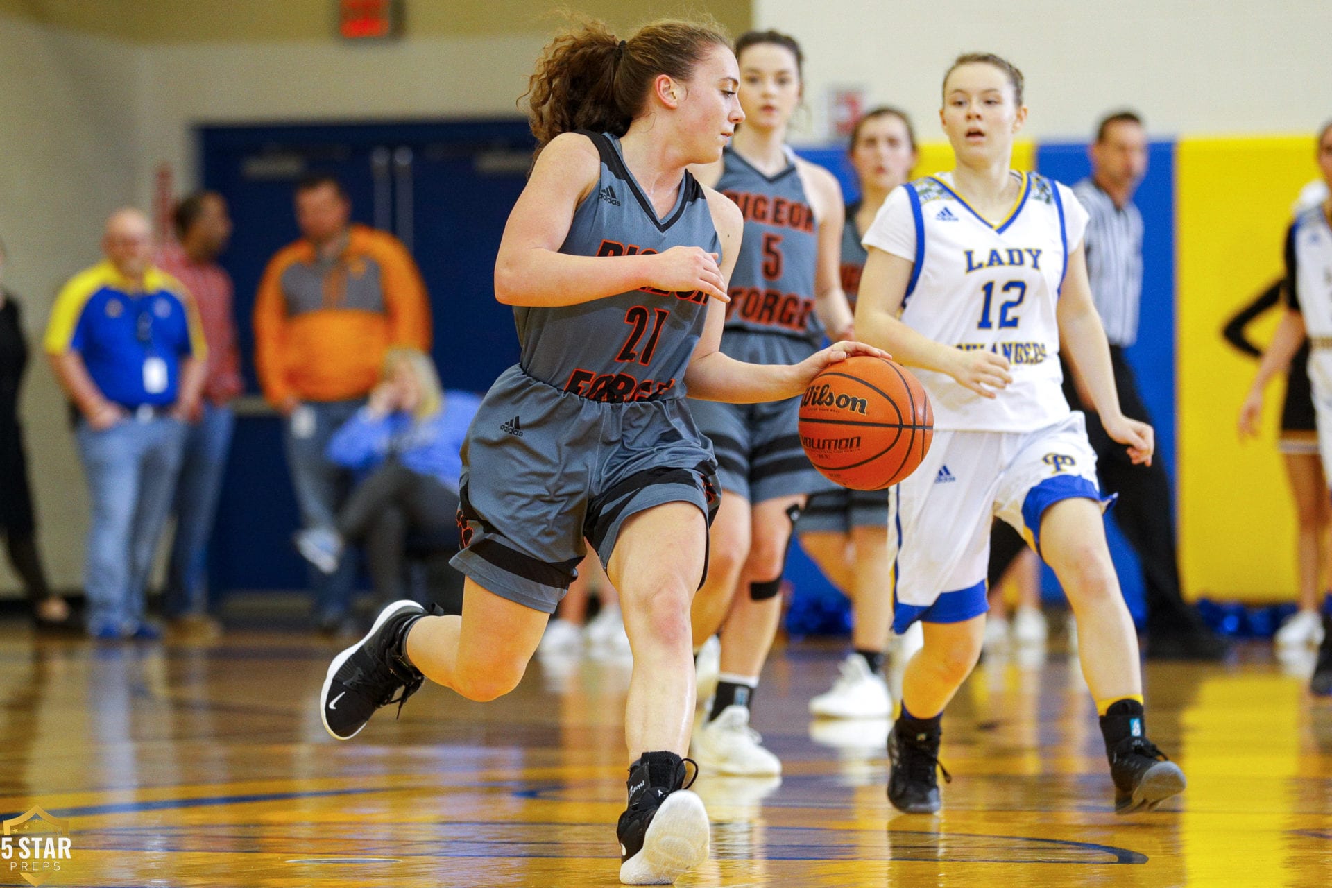 Pigeon Forge vs Gatlinburg-Pittman 0003 (Danny Parker)