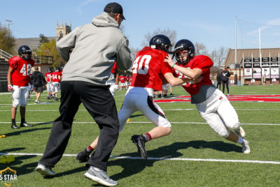 Maryville Rebels football practice 0007 (Danny Parker) Maryville Rebels football practice 0007 (Danny Parker)