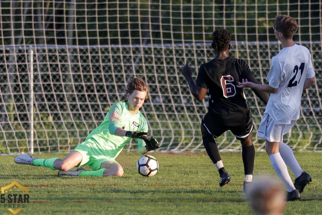 Farragut vs Bearden soccer 0025 (Danny Parker)