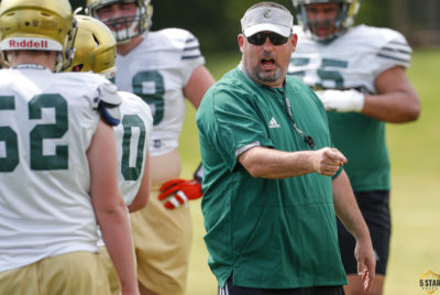 Knoxville Catholic spring practice 0005 (Danny Parker) Knoxville Catholic spring practice 0005 (Danny Parker)