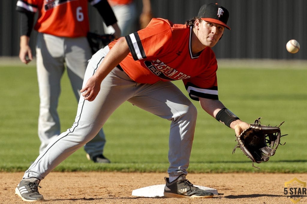 Pigeon Forge vs Gibbs baseball 0012 (Danny Parker)