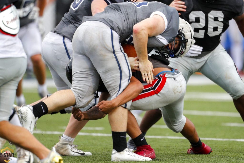 Central vs Farragut spring football 16 (Danny Parker)