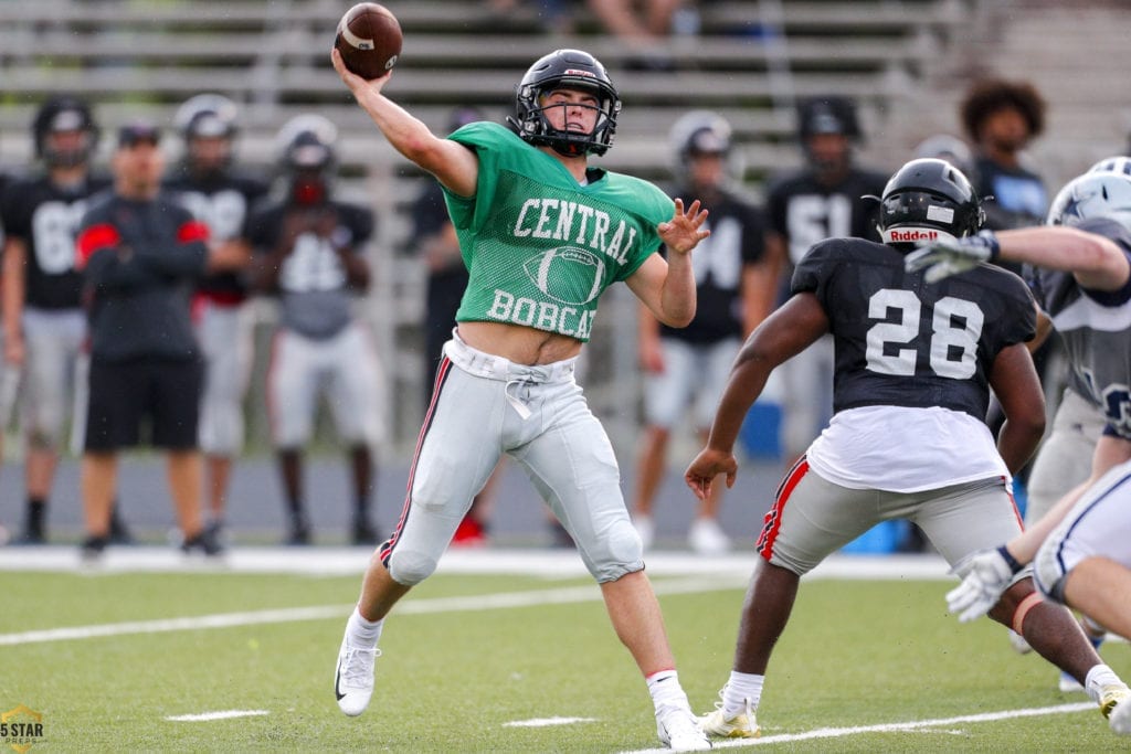 Central vs Farragut spring football 42 (Danny Parker)