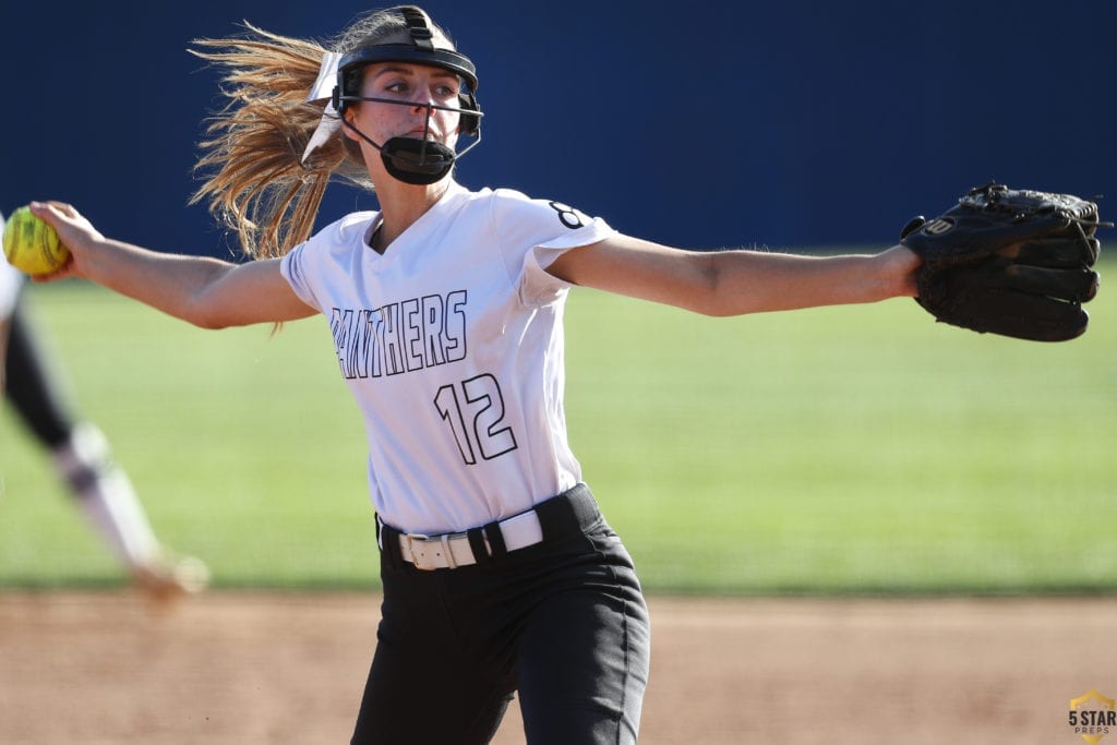 Powell v Farragut softball 02 (Danny Parker)