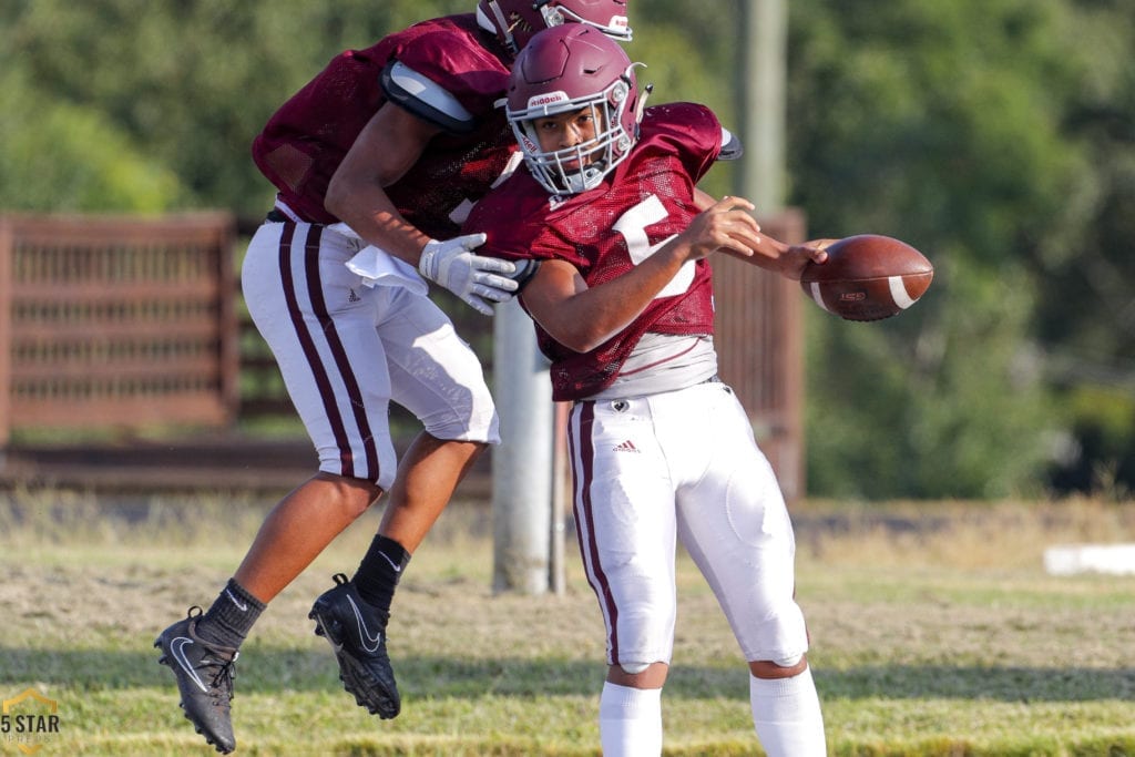 Halls vs Bearden scrimmage 15 (copyright Danny Parker)