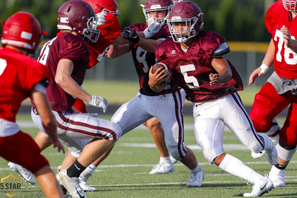 Halls vs Bearden scrimmage 22 (copyright Danny Parker)