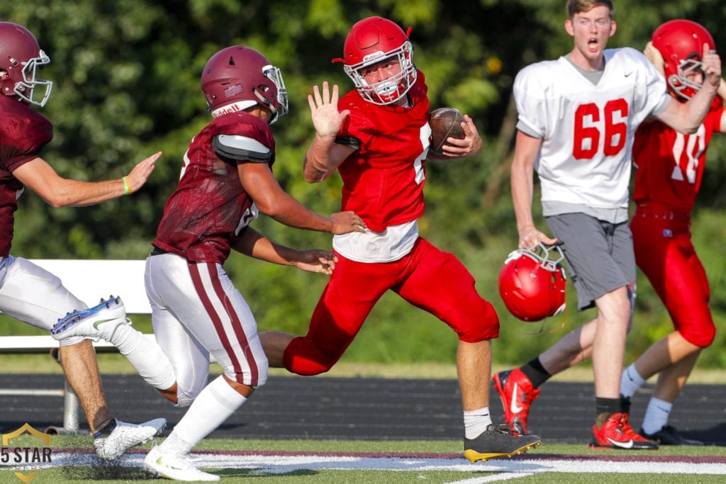 Halls vs Bearden scrimmage 28 (copyright Danny Parker)