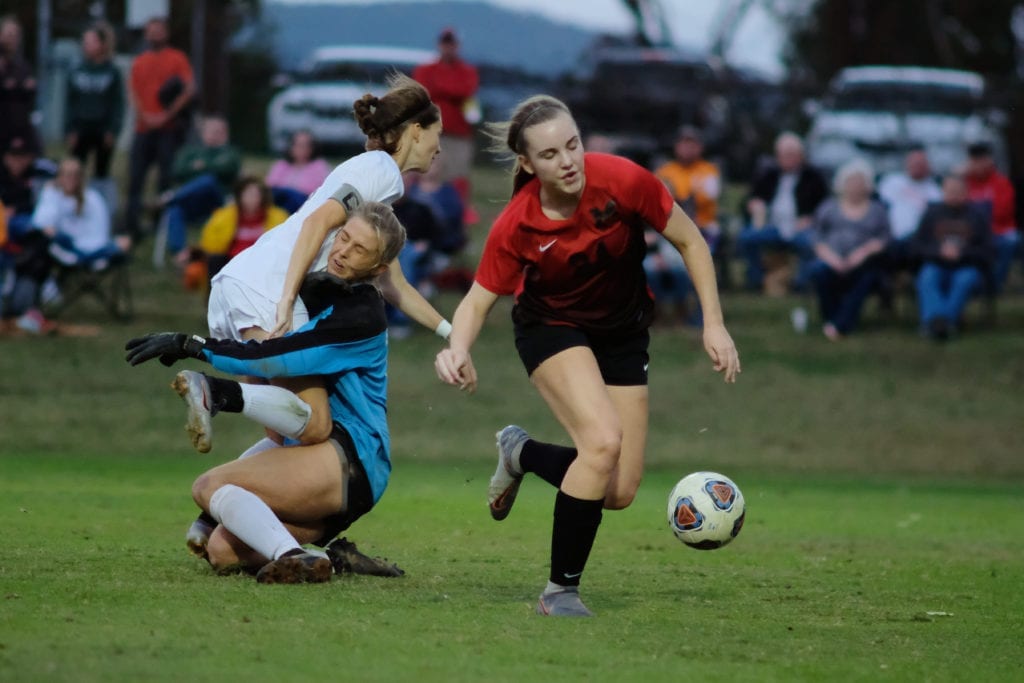 2019_MHS_BHS_Lady_Soccer_002