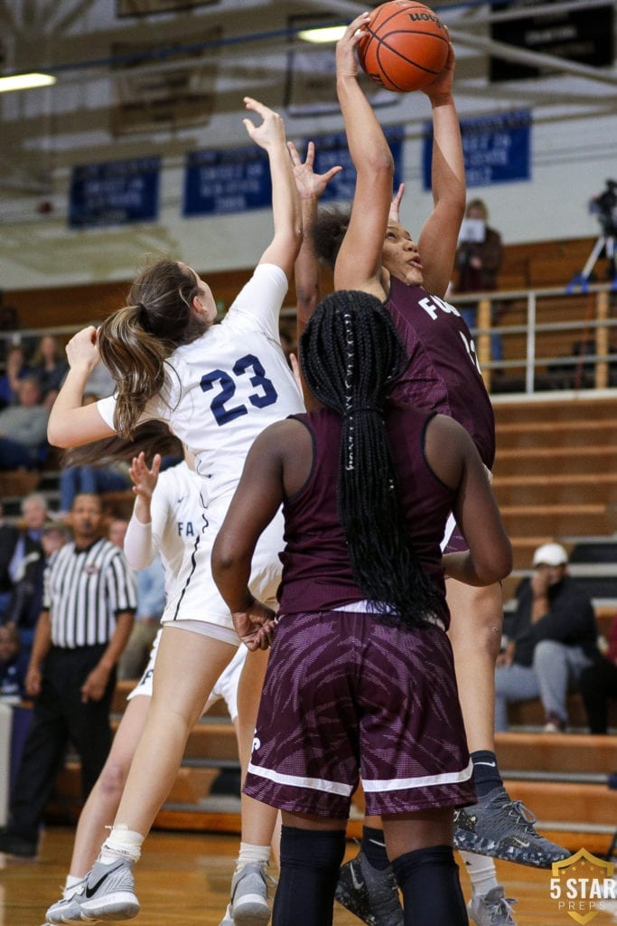 KNOXVILLE, Tenn. Ñ 2019.11.25 - Reeder Chevrolet Thanksgiving Tournament