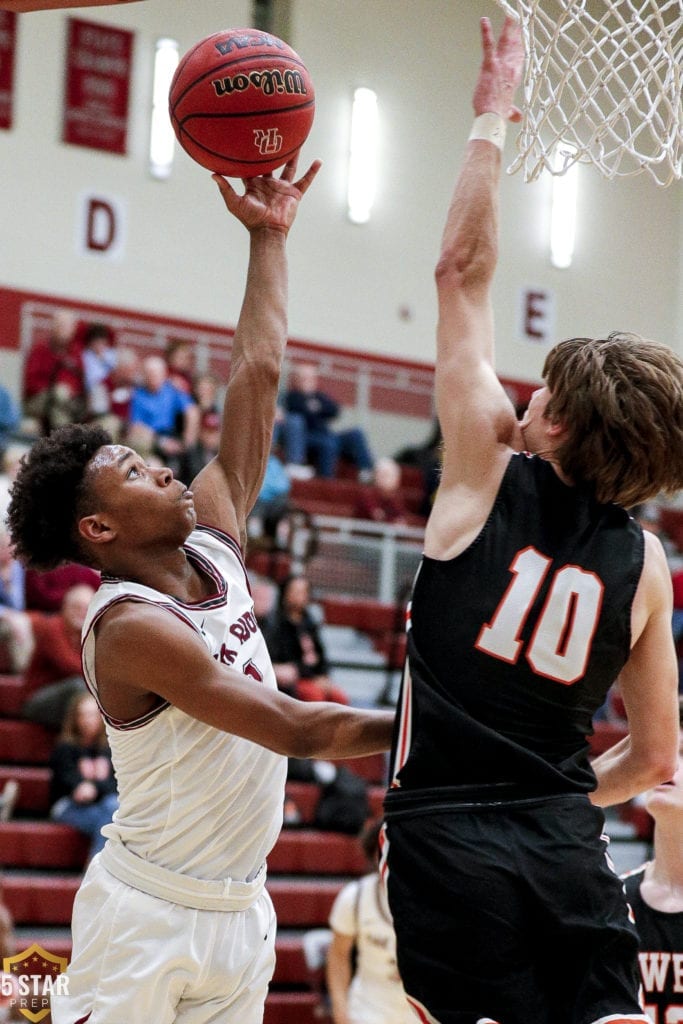 OAK RIDGE, Tenn. — Powell vs. Oak Ridge