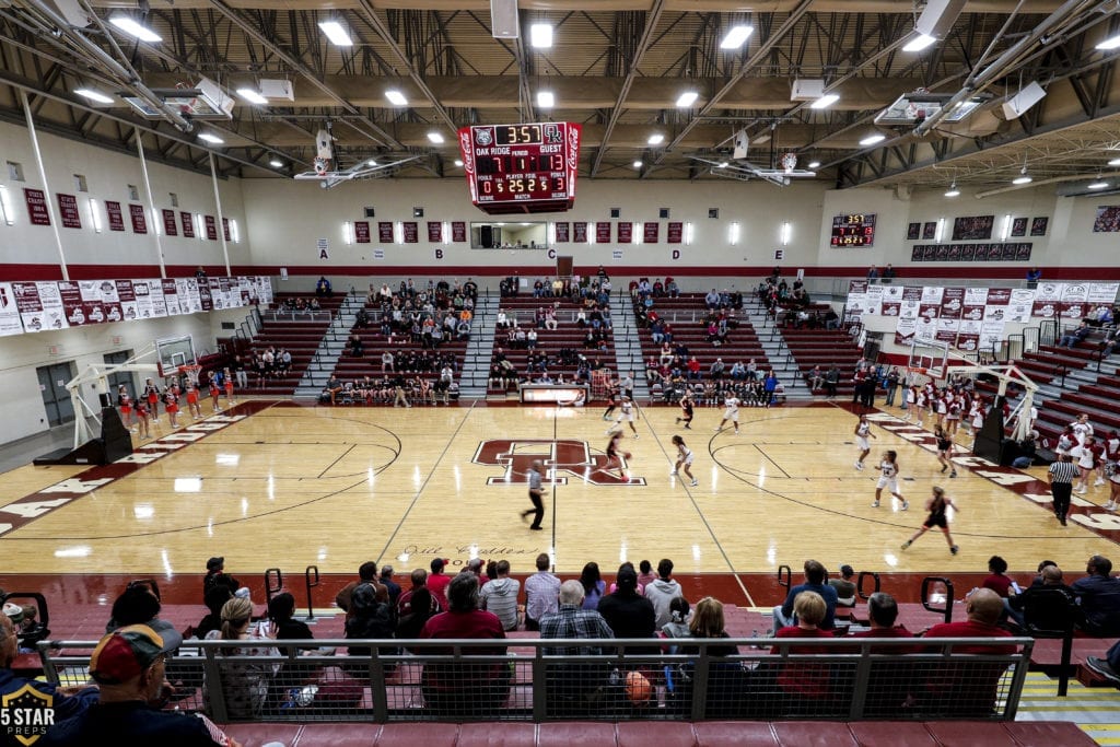 OAK RIDGE, Tenn. — Powell vs. Oak Ridge