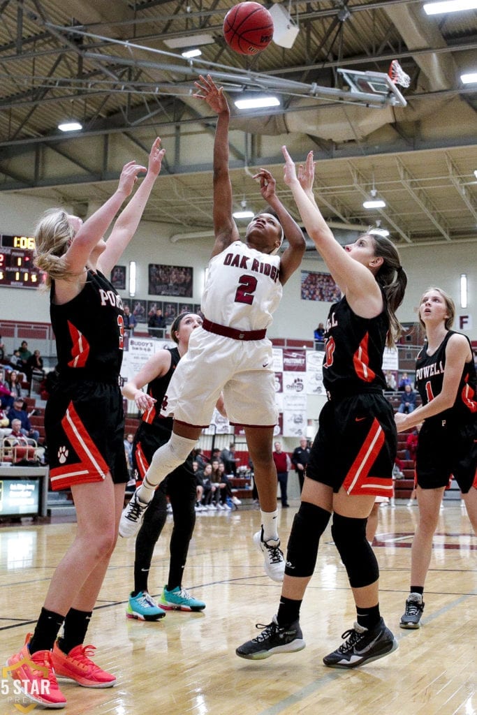 OAK RIDGE, Tenn. Ñ Powell vs. Oak Ridge