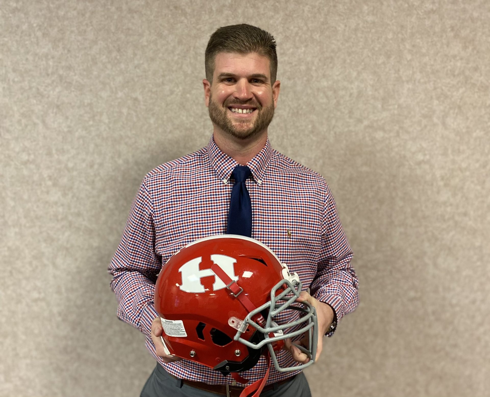 Halls High School Football promotes defensive coordinator Brent Hughes