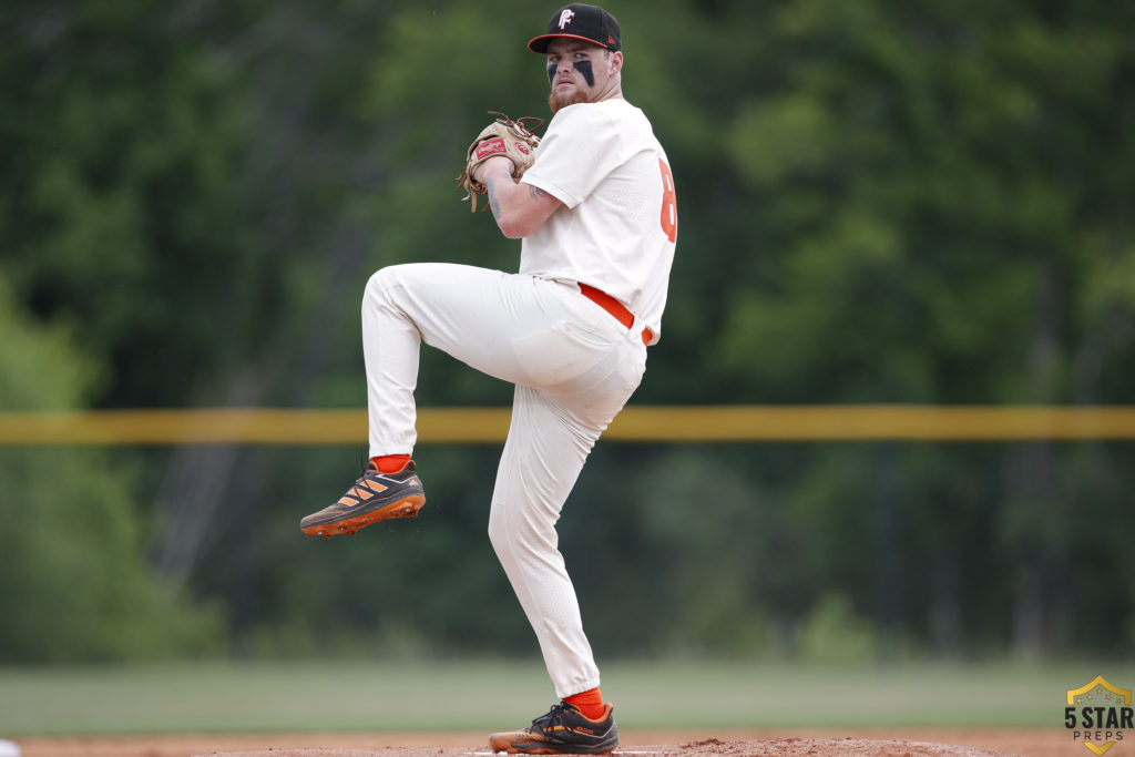 White House Heritage Pigeon Forge Baseball