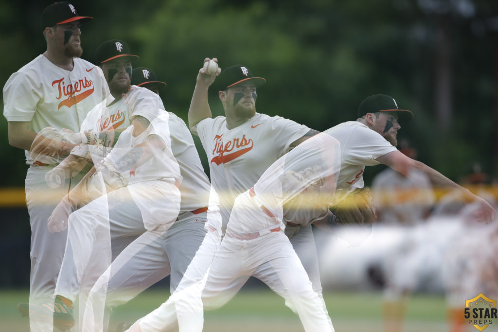 White House Heritage Pigeon Forge Baseball