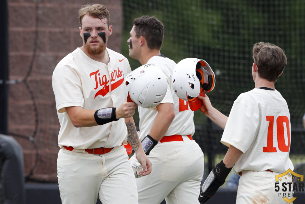 White House Heritage Pigeon Forge Baseball