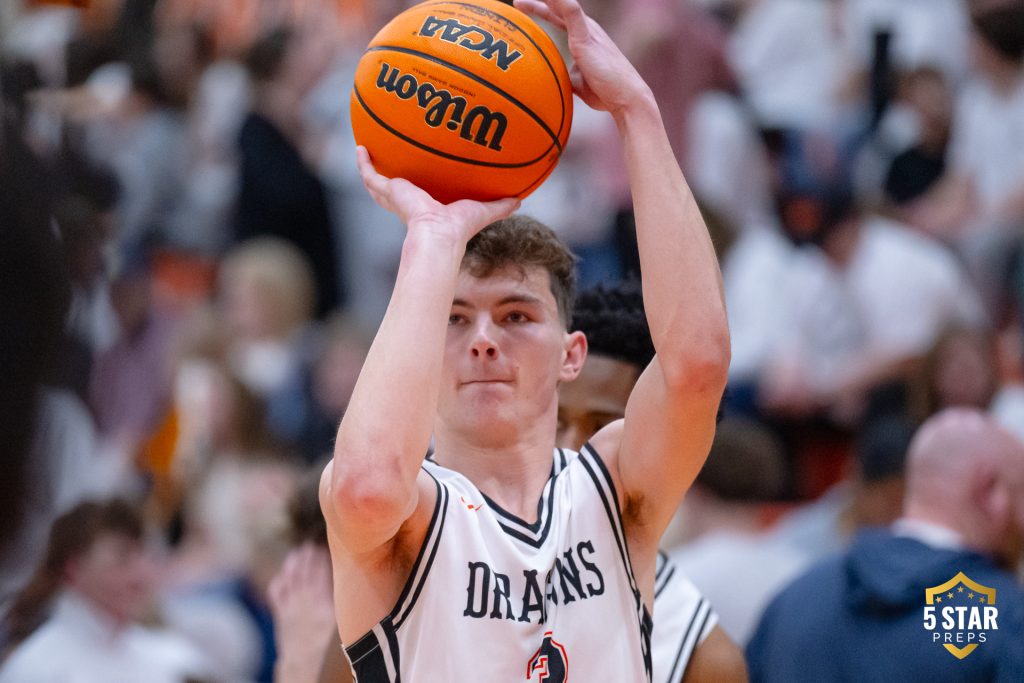 AC-CLINTON-TANNER-WALKER-1377